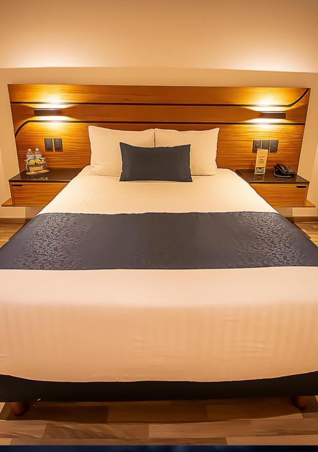 Hotel Boutique Maria มอเรเลีย ภายนอก รูปภาพ